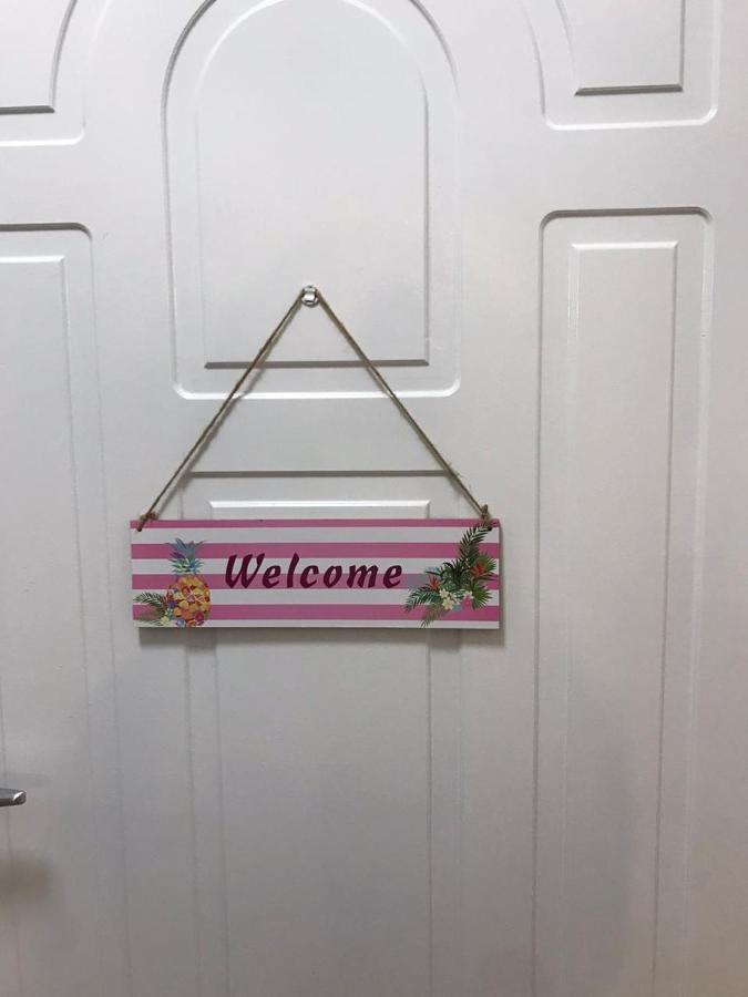 Central Welcoming Apartment In ティラナ エクステリア 写真